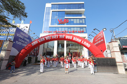 Thang máy Trường học